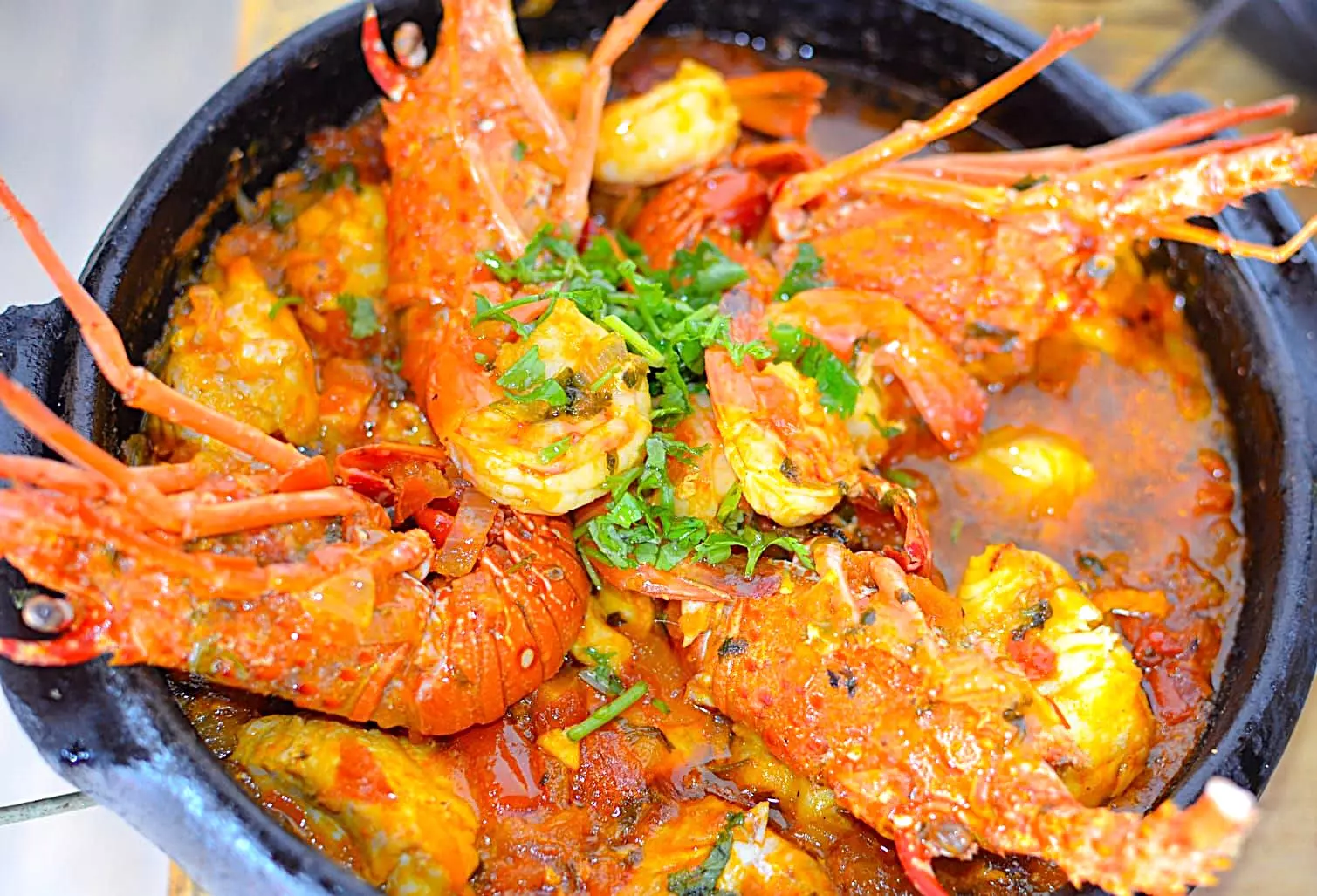 Feriadão prolongado: Com Festival Gastronômico “A Moqueca é Aqui” de 1º e 4 de maio na Praia do Morro com festival e shows ao vivo, evento gratuito